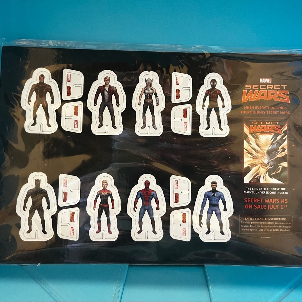 ⭐️ Marvel Secret Wars - Battle Standee Promo - 2015